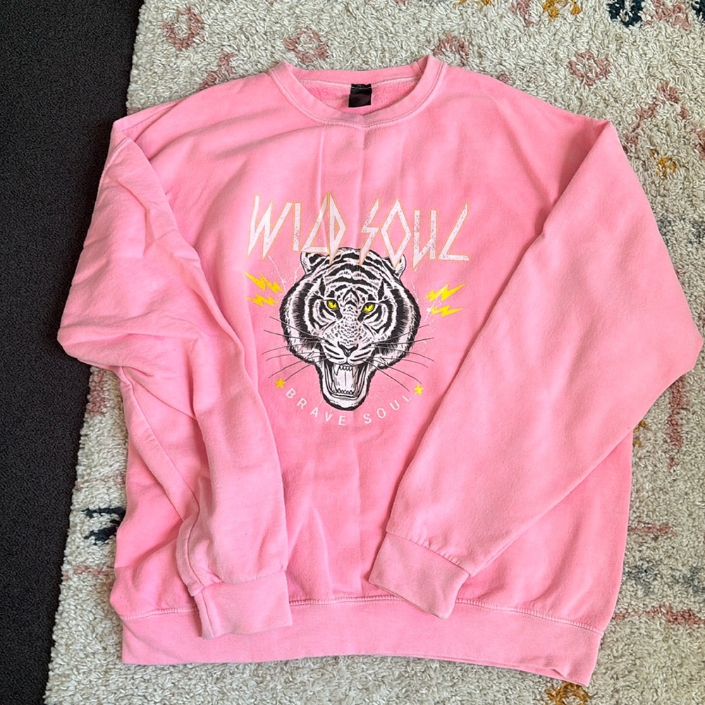 Sweatshirt